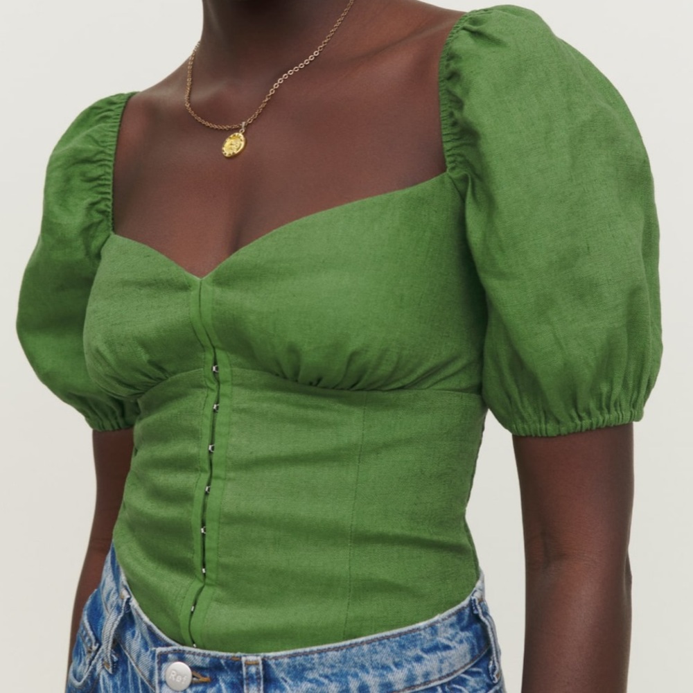 Reformation "Rome Linen Top" 💚